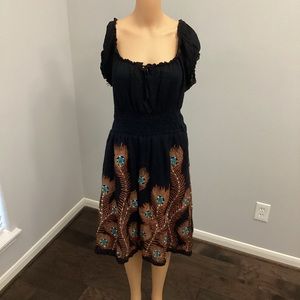 Milkmaid style peasant dress 🦚